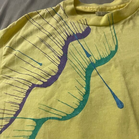 80s vintage custom canary yellow Hanes Fifty-Fifty tee shirt with splash print - Picture 4 of 12